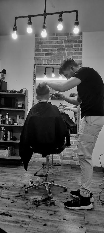 Aspect Salon Fagaras Strada Tudor Vladimirescu F