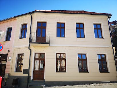Barber - Férfi és gyermek fodrászat Strada Petőfi Sándor 43b
