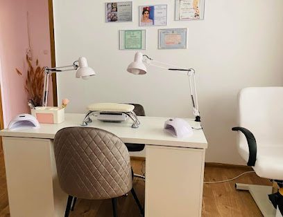 Beauty Studio by Ale Strada Eroilor 4