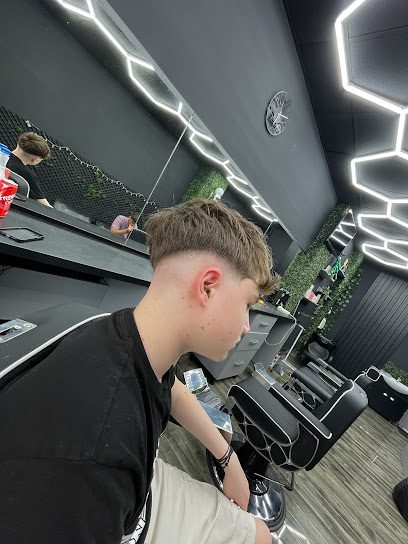 BlackSmith Concept Barbershop Calea Mihai Viteazul 11
