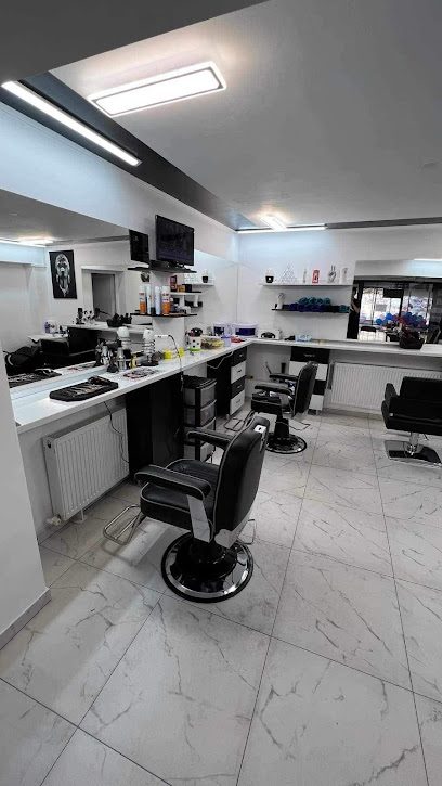 Black&White Salon Strada Dunării