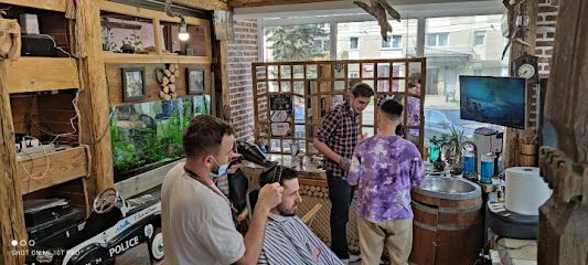 Bucovina Barber Shop Str. Calea Bucovinei 36