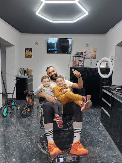Cirly the Barber Aleea Cireșului