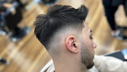 D’Cartier - Men’s Salon Strada Regele Ferdinand 26