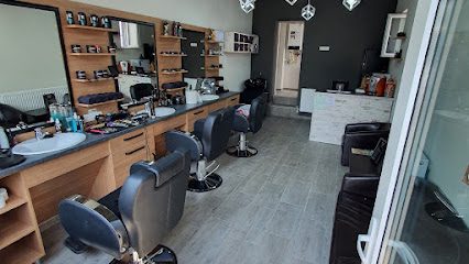 Evolution Barber Shop Strada Fabricii 2