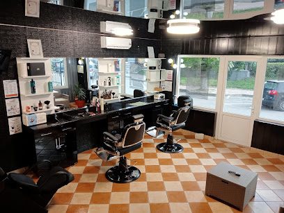 FRIZERIE RED BARBERSHOP Strada Locotenent Olinescu
