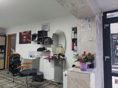 Frizeria lui Dan Strada Greva de la Grivița 9