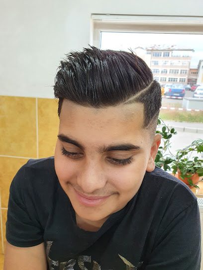 Frizerie Cristi Strada Hotin 8