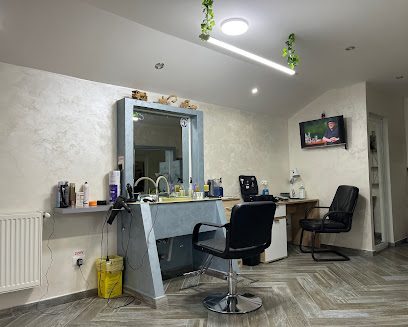 Frizerie și BarberShop Emi Odobești Fundătura Ștefan cel Mare 2B