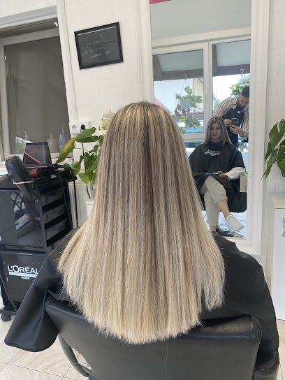 Hair by Manu Strada Progresului 33