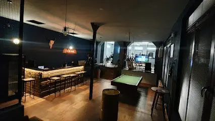 Hooligan's Barberia (Frizerie Arad) Strada Mihai Eminescu nr 3