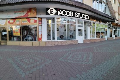 Iacob Studio i.C.B. Bulevardul Traian 2