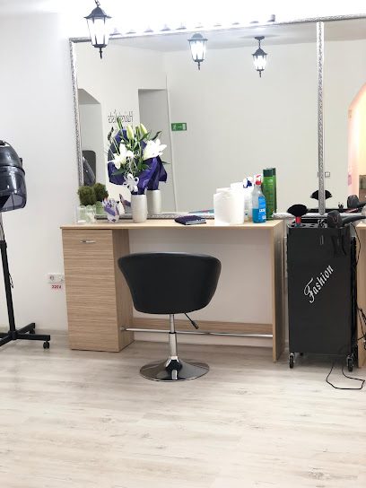 M&D HAIRSTAYLE SALON Strada Lungă nr. 55