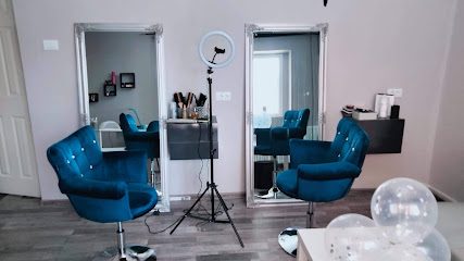 Mony Daimond Beauty Salon Strada Zavoiului 2