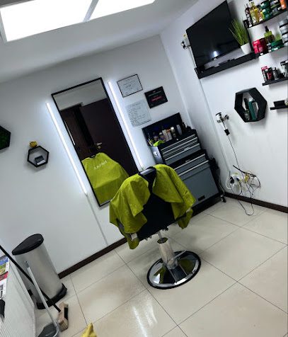 Mulcuta Victor Barbershop Strada Zona Gării