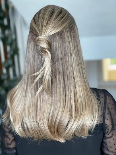 My Place - Hair salon Strada Soarelui 2 A
