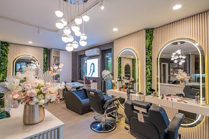 Phoenix Beauty Lounge Str. Carpaților 93