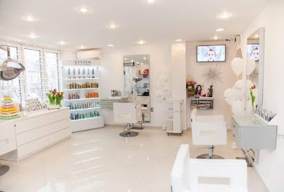 Piros Hair and Beauty Piața Trandafirilor 36-38