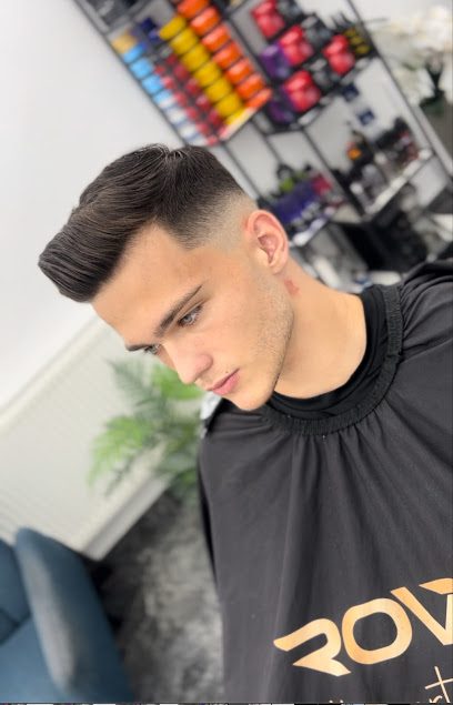 Raymond The Barber Strada Crinilor 18