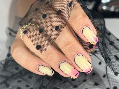 Revolution Beauty Strada Traian 79