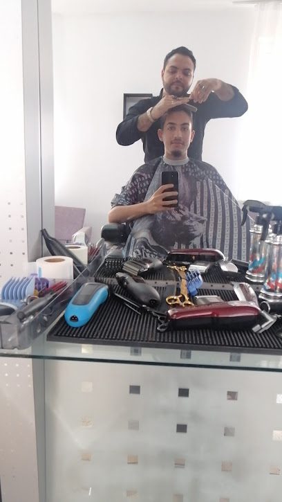 Salon Maxson E&A Strada Tudor Vladimirescu 16