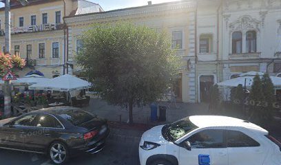 Salonul Corinne Piața Trandafirilor 53
