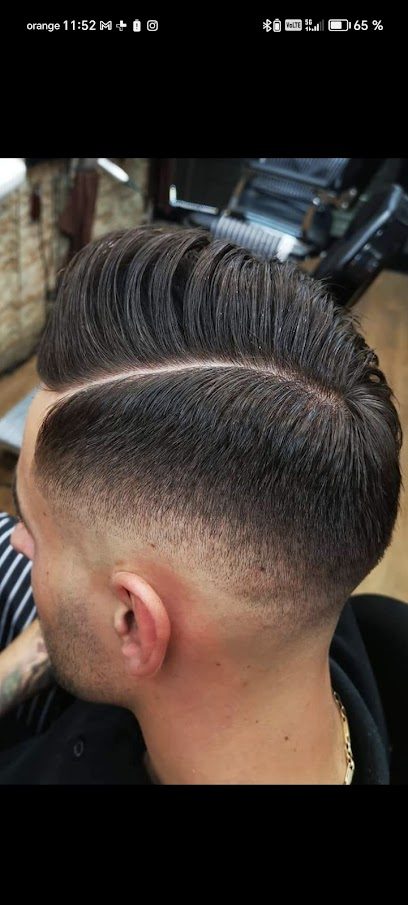Supreme Hair Studio Strada Iuliu Maniu 24