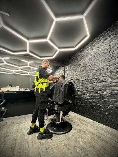 Urban Barbershop Bloc 110